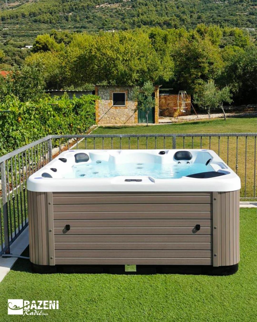 Home Away From Home With Outdoor Pool, Botanical Garden And A Beautiful Sea View Kaštela Exteriör bild