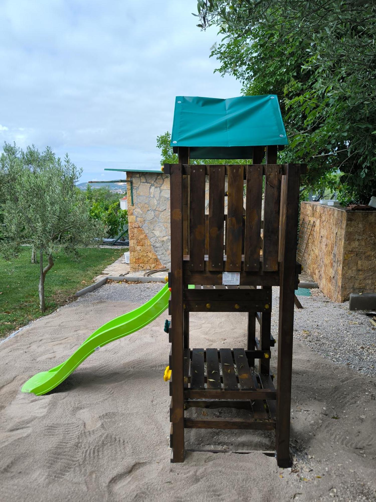 Home Away From Home With Outdoor Pool, Botanical Garden And A Beautiful Sea View Kaštela Exteriör bild